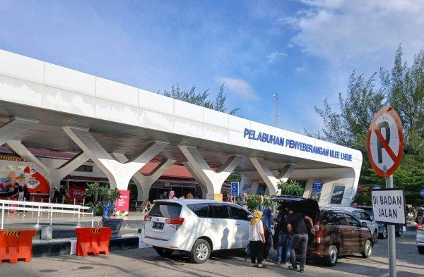 Arus Wisatawan ke Sabang Tinggi…