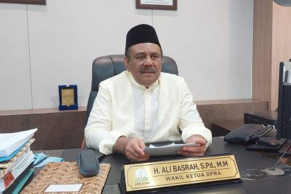 Wakil Ketua DPRA, Ali Basrah. (Foto: Dok. DPRA).